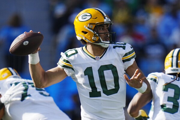 Jordan Love Packers survive rally by Panthers win 33 30 to keep